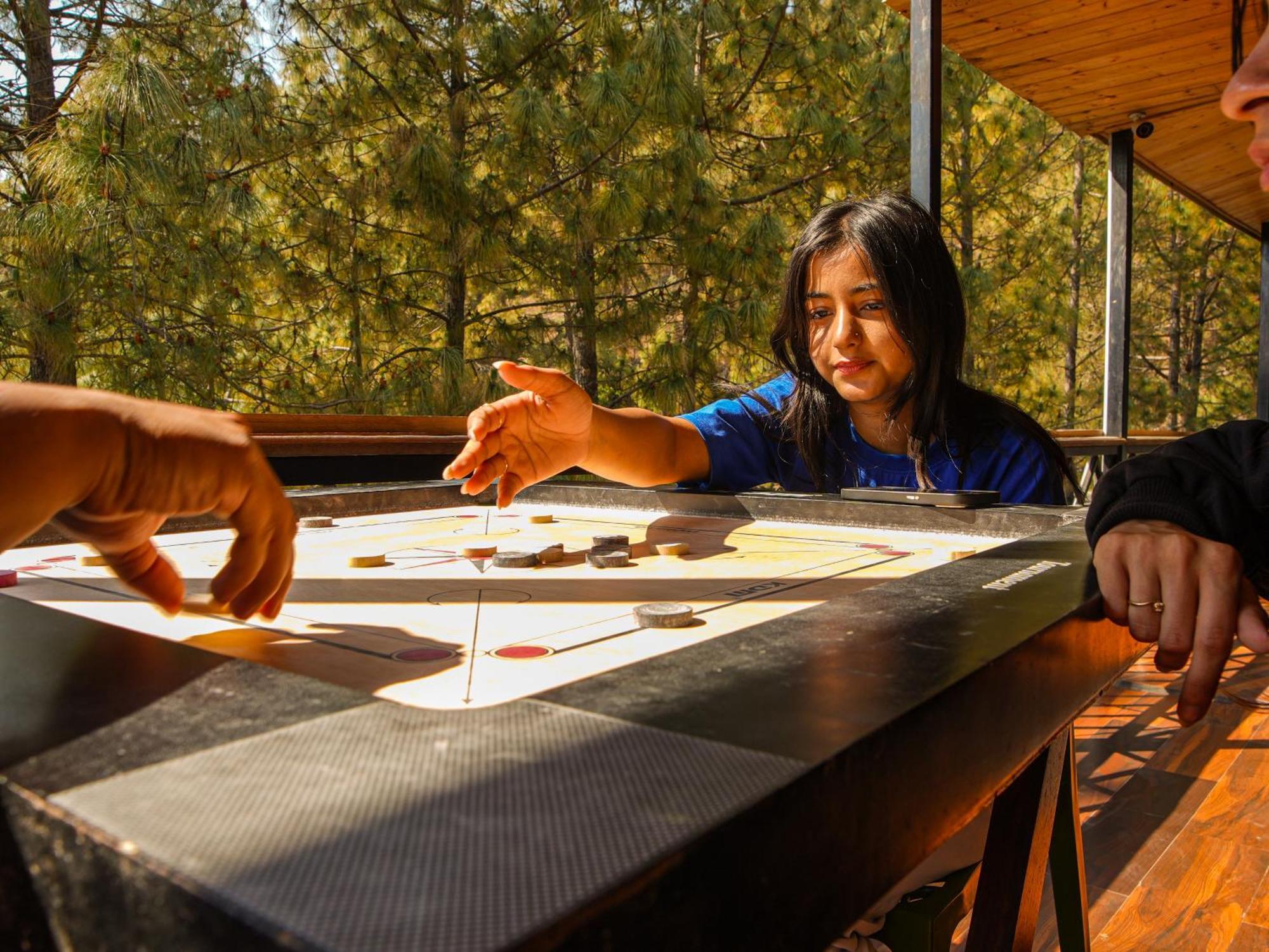Thehimalayanliving Whistling Pines Hotel Mukteshwar Exterior photo