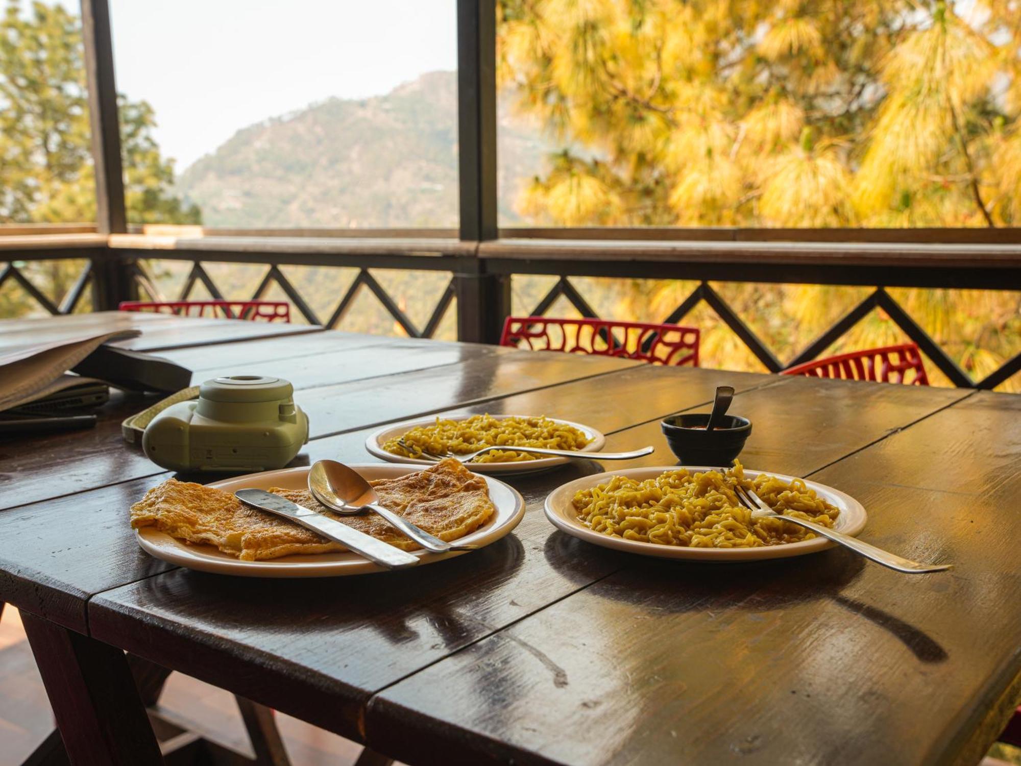Thehimalayanliving Whistling Pines Hotel Mukteshwar Exterior photo