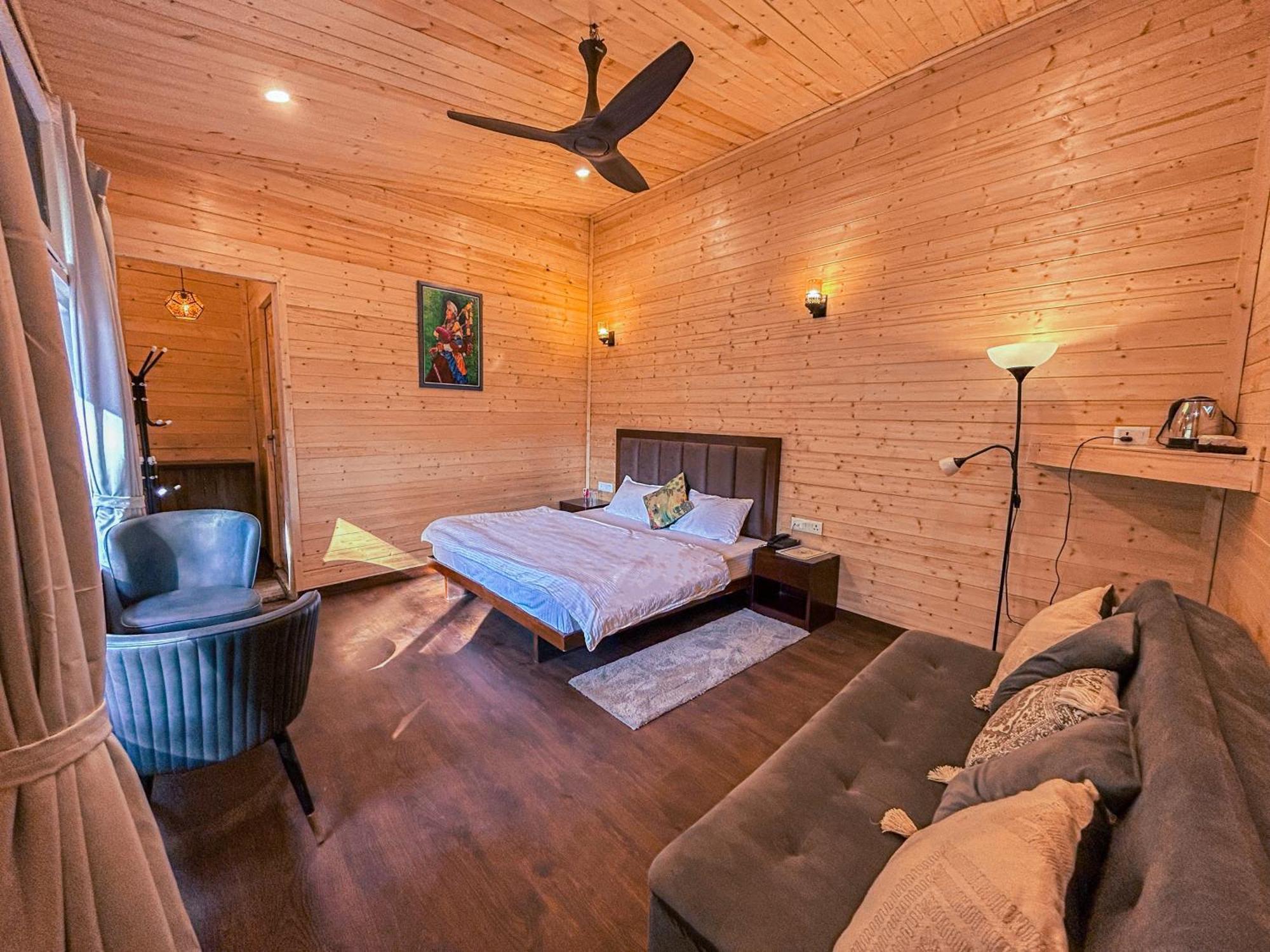 Thehimalayanliving Whistling Pines Hotel Mukteshwar Exterior photo