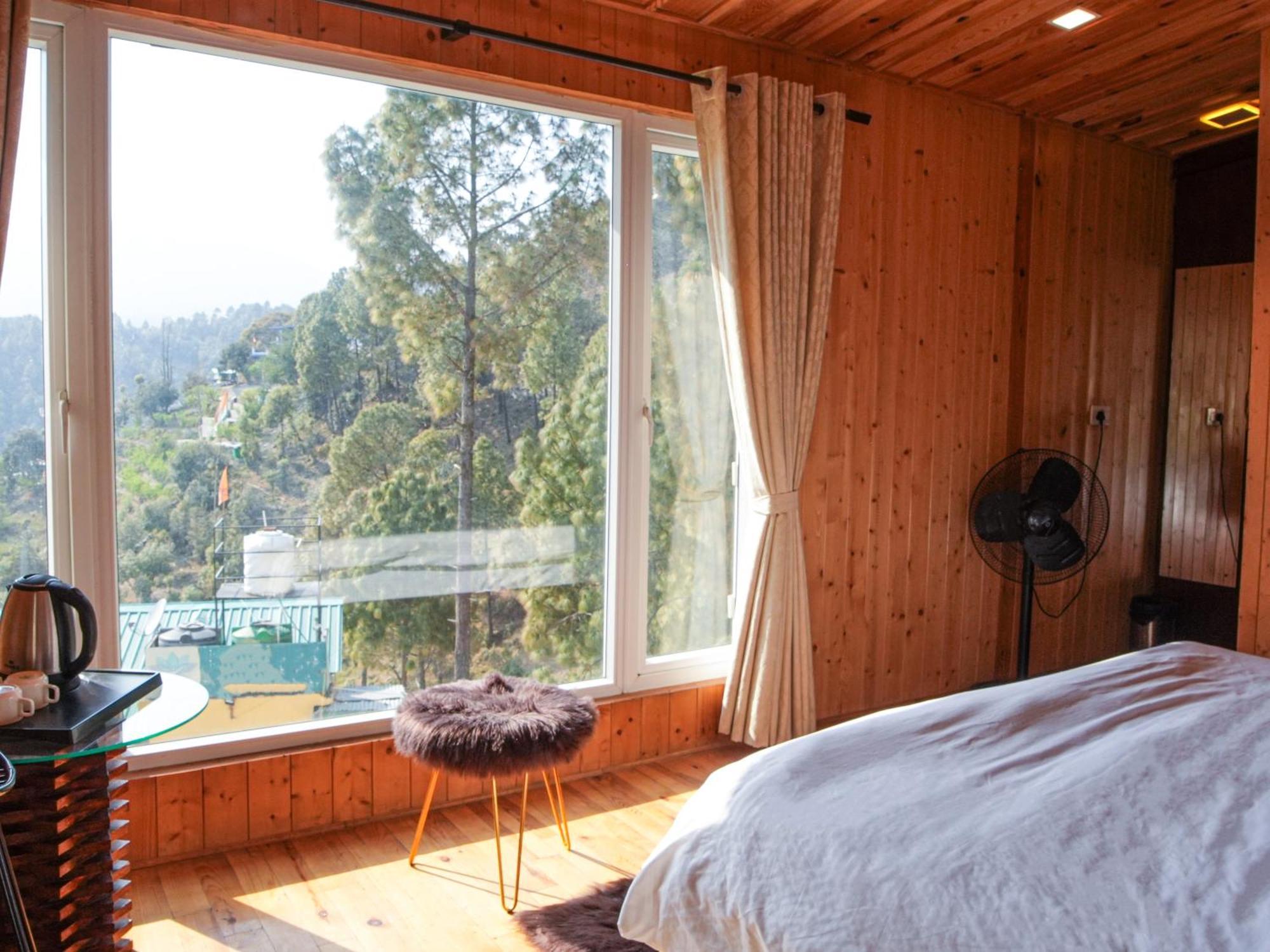 Thehimalayanliving Whistling Pines Hotel Mukteshwar Exterior photo
