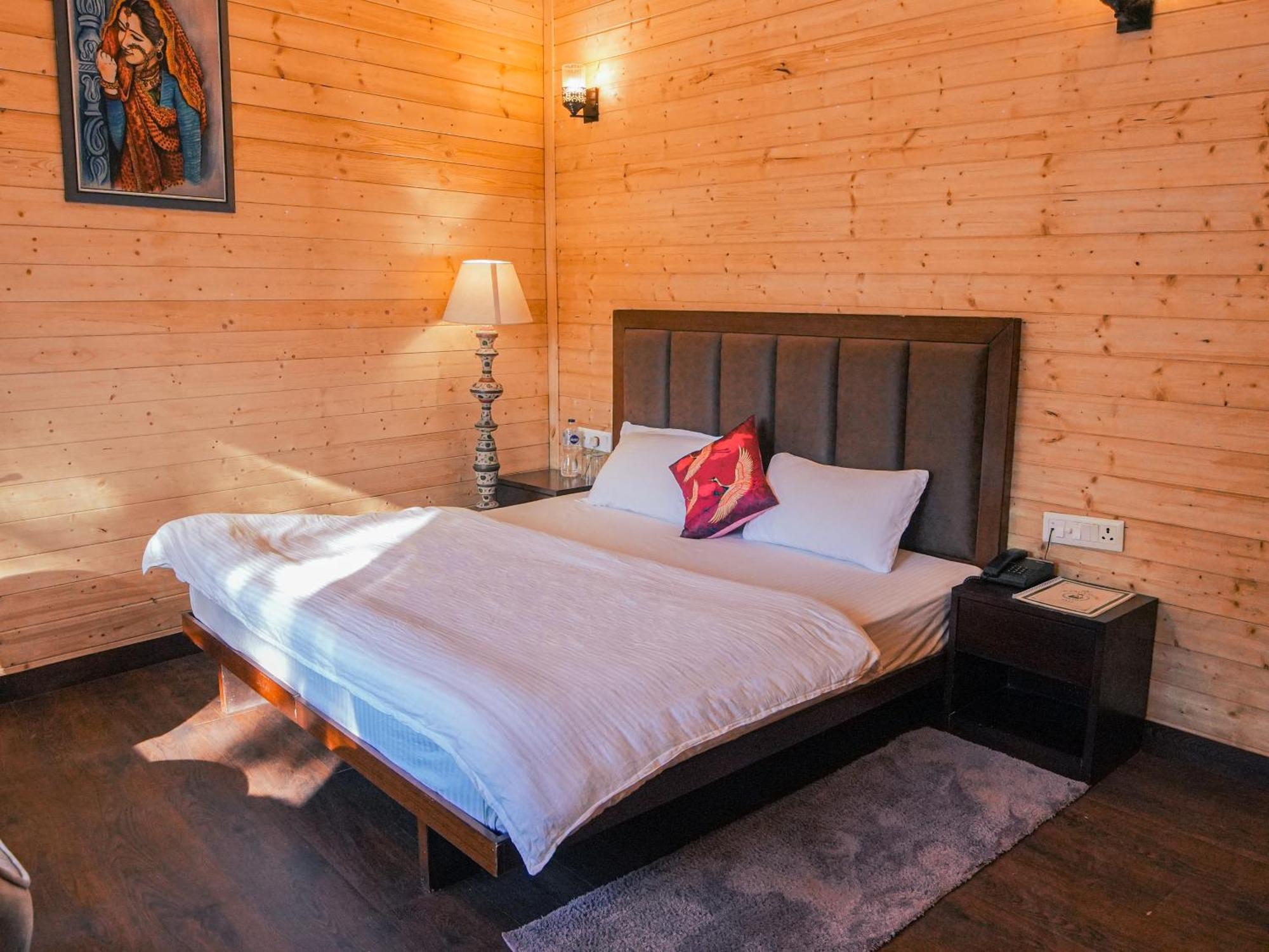 Thehimalayanliving Whistling Pines Hotel Mukteshwar Exterior photo