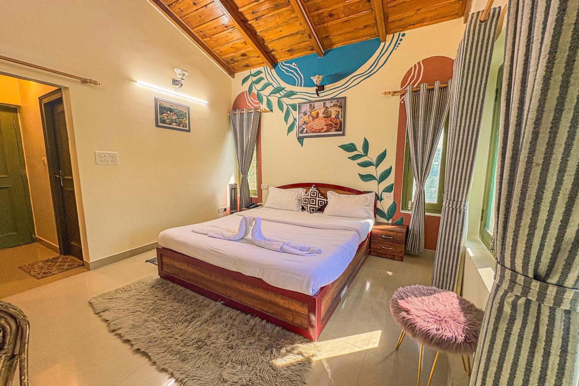 Thehimalayanliving Whistling Pines Hotel Mukteshwar Exterior photo