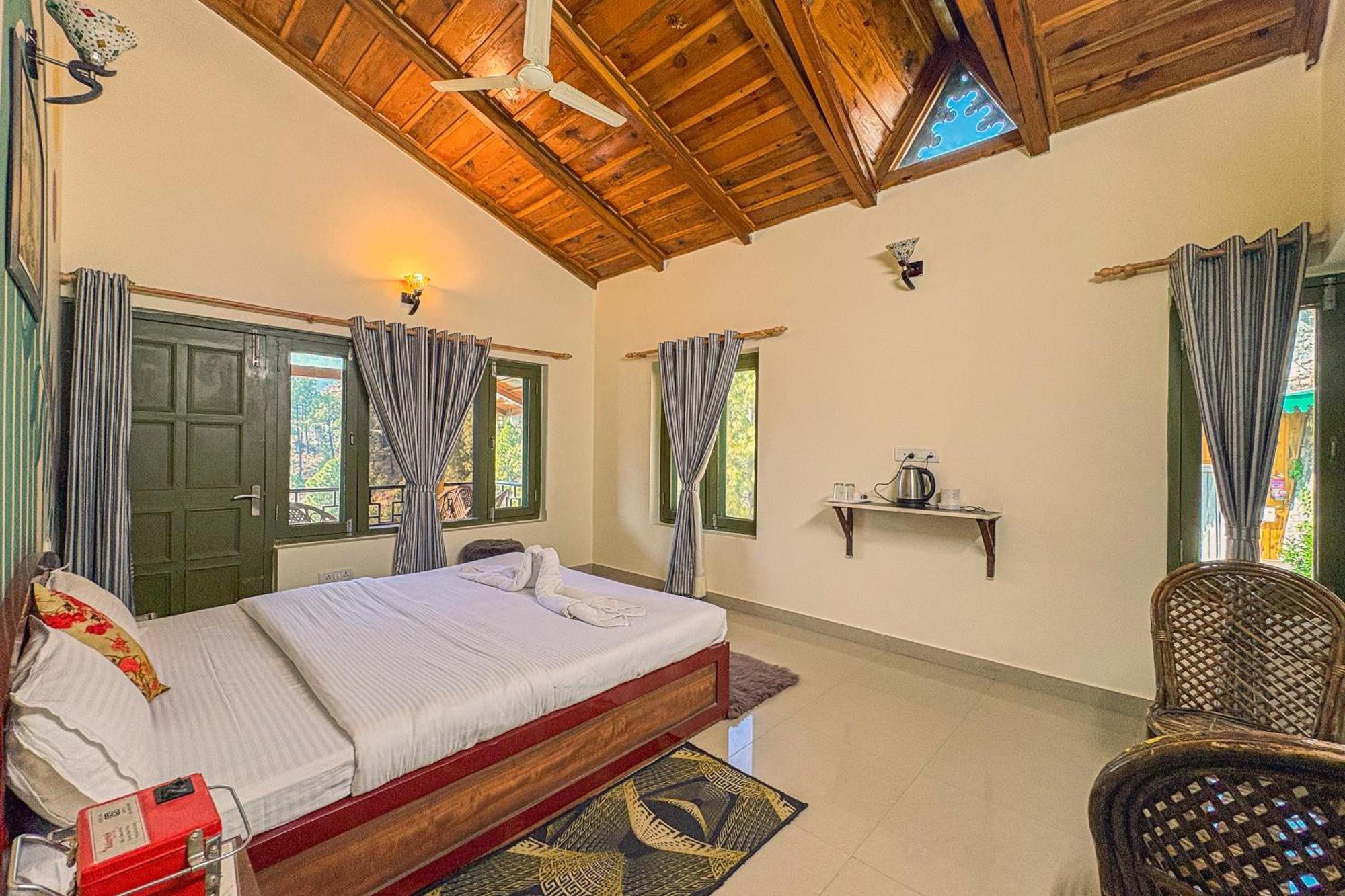 Thehimalayanliving Whistling Pines Hotel Mukteshwar Exterior photo