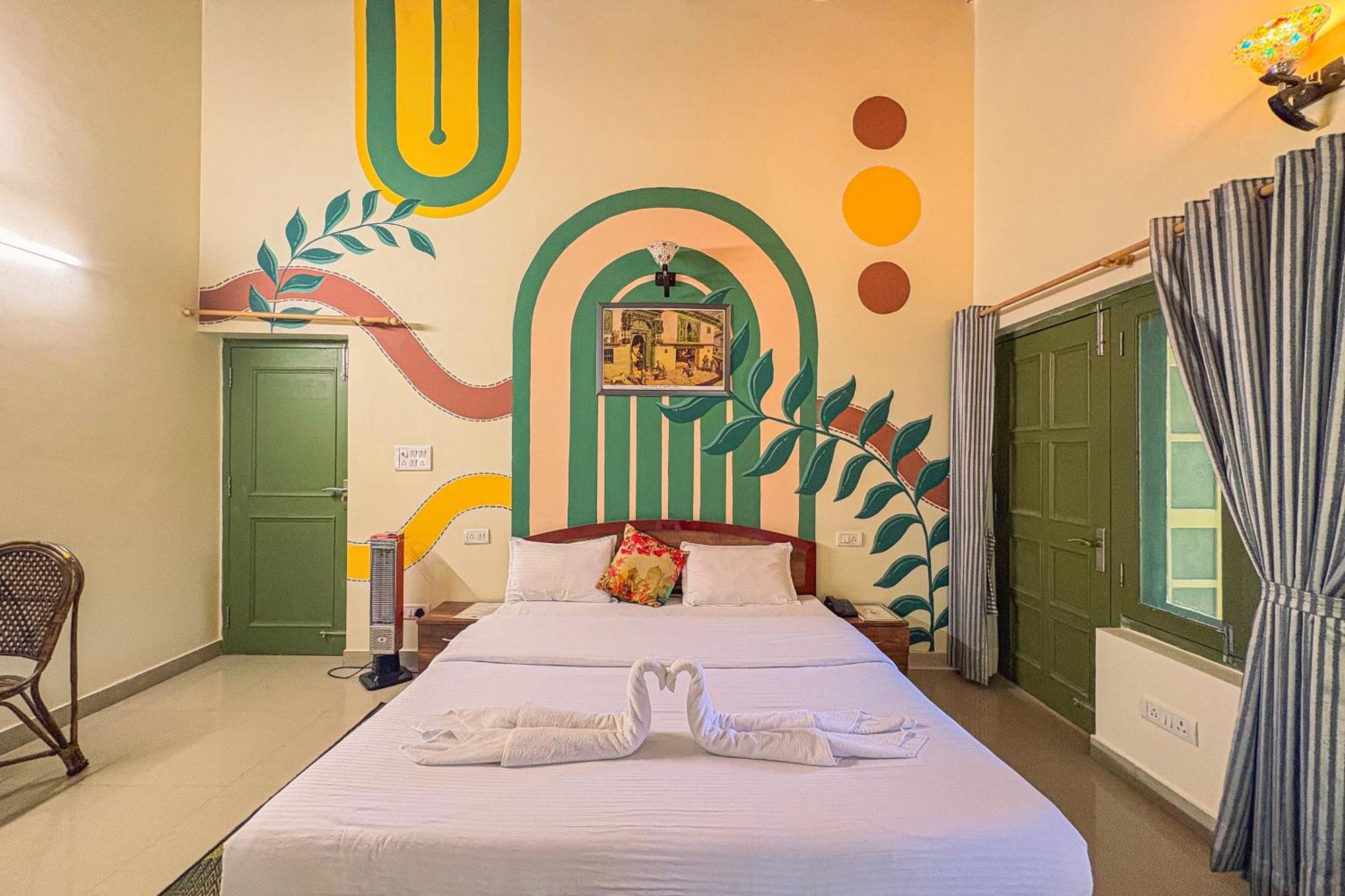 Thehimalayanliving Whistling Pines Hotel Mukteshwar Exterior photo